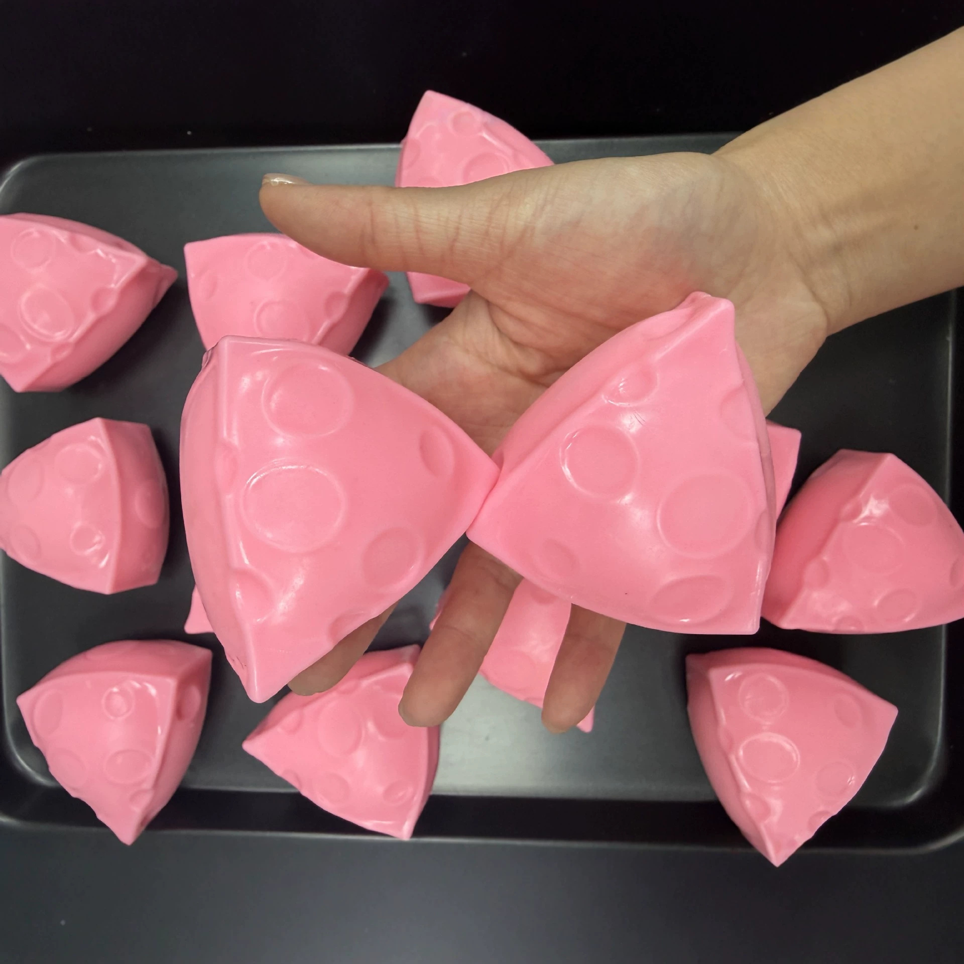 Handmade Crunch Cheese Moldabl - огляд і ціна Novelty Gifts