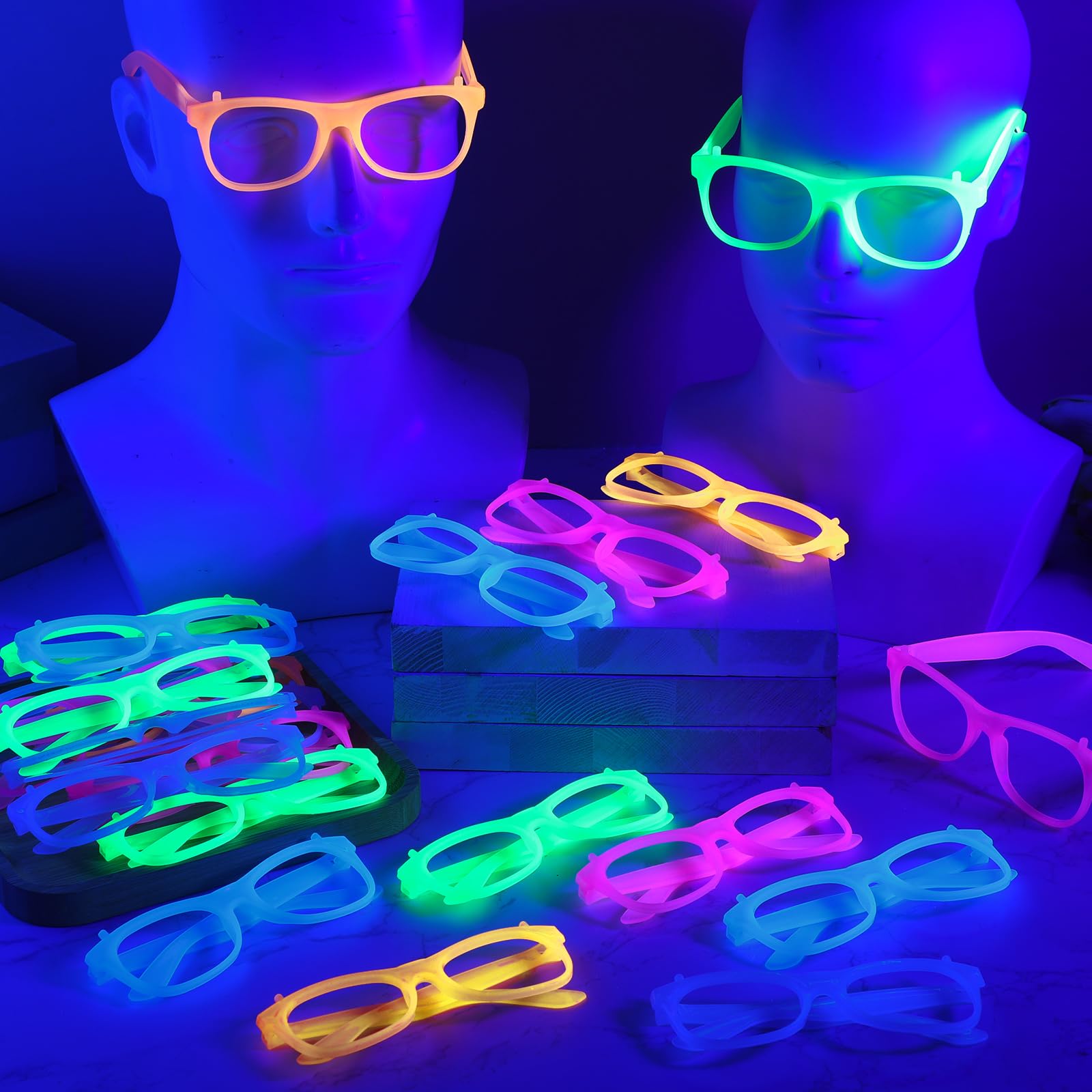 2/12pcs Glow-in-the-Dark Neon  - огляд і ціна Glow In The Dark Party Glasses