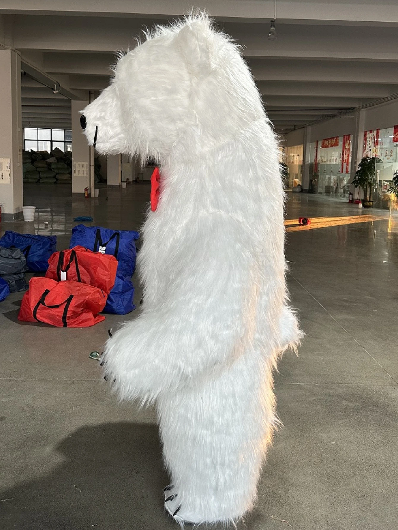 Giant Inflatable White Polar B - огляд і ціна Costumes